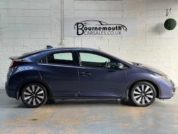Used Honda Civic 2015 for sale - 75677664: Photo