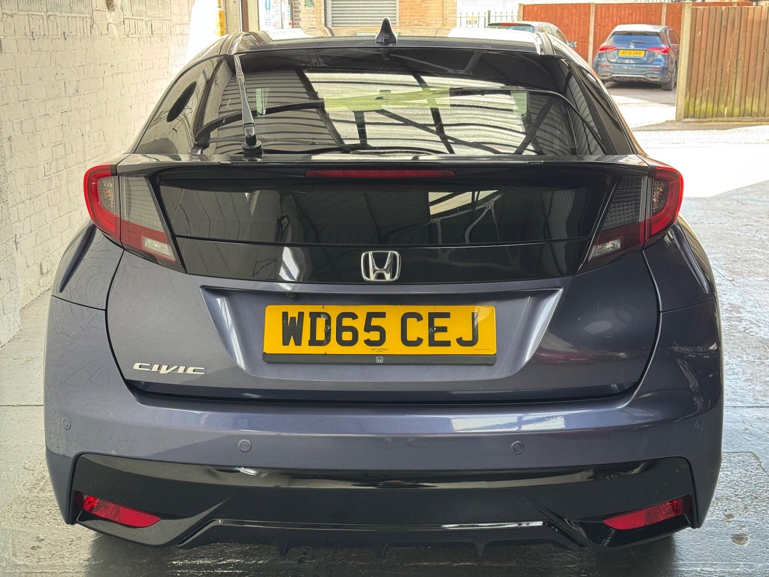 Vehicle 6