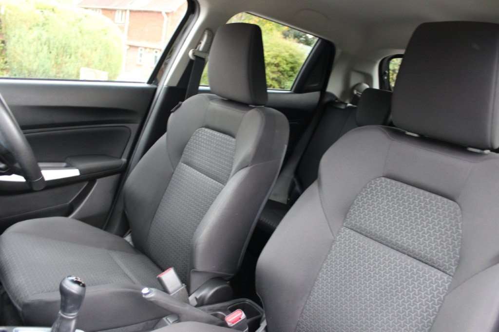 Used Suzuki Swift 2018 for sale - 76487174: Photo 23