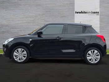 Used Suzuki Swift 2018 for sale - 76487174: Photo