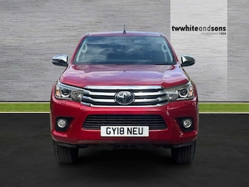 Used Toyota Hilux 2018 for sale - 75664715: Photo