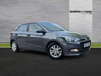 Used Hyundai i20 2017 for sale - 74980770: Photo