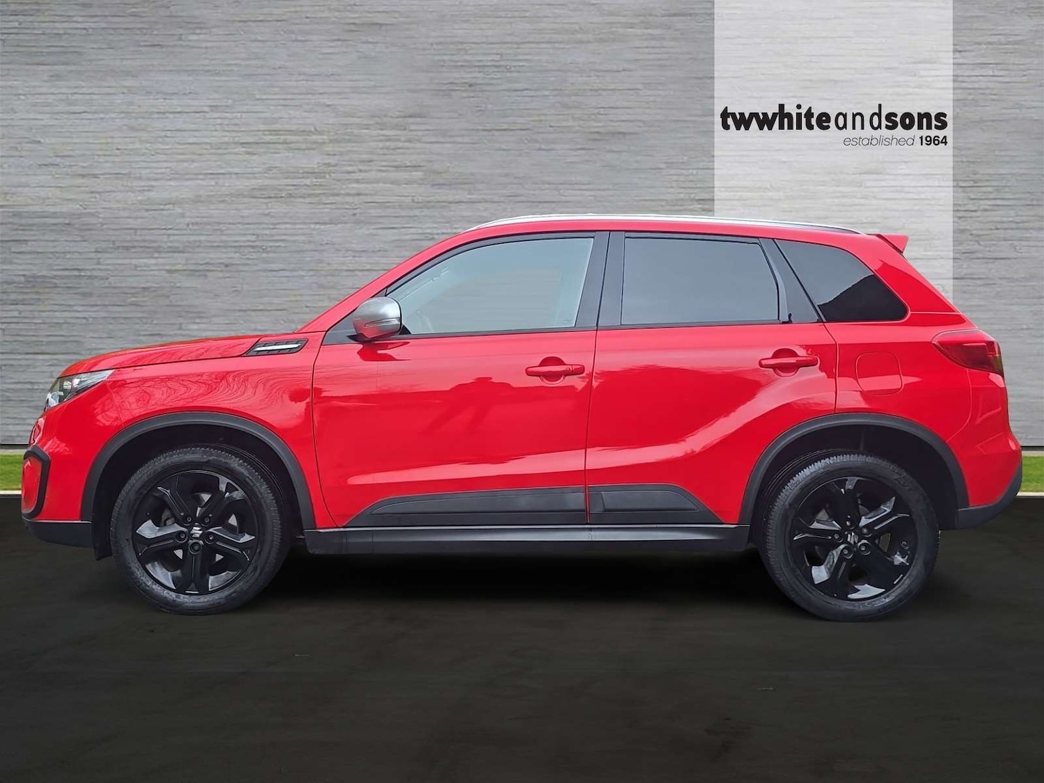 Used Suzuki Vitara 2018 for sale - 76609411: Photo 4