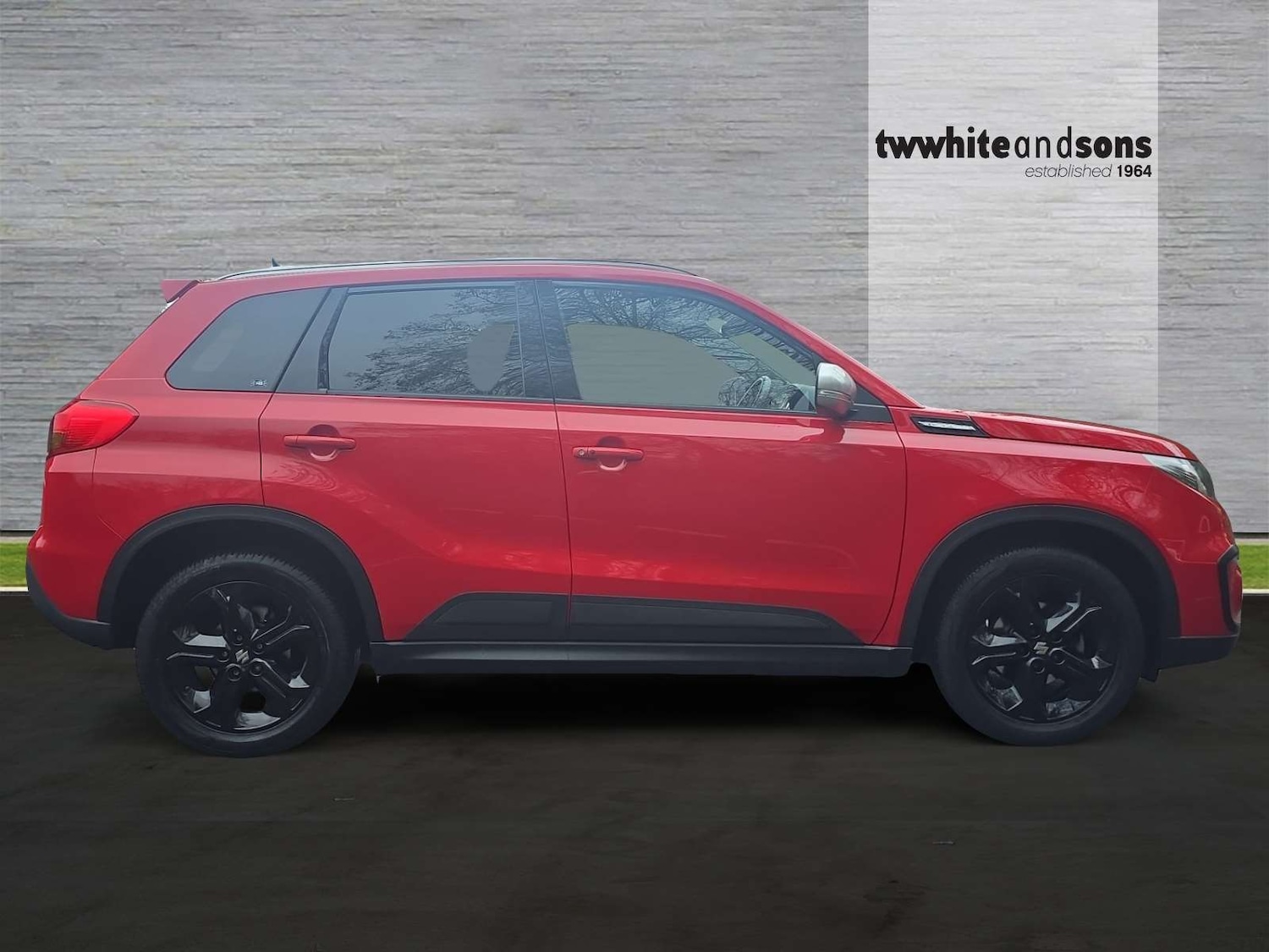 Used Suzuki Vitara 2018 for sale - 76609411: Photo 8