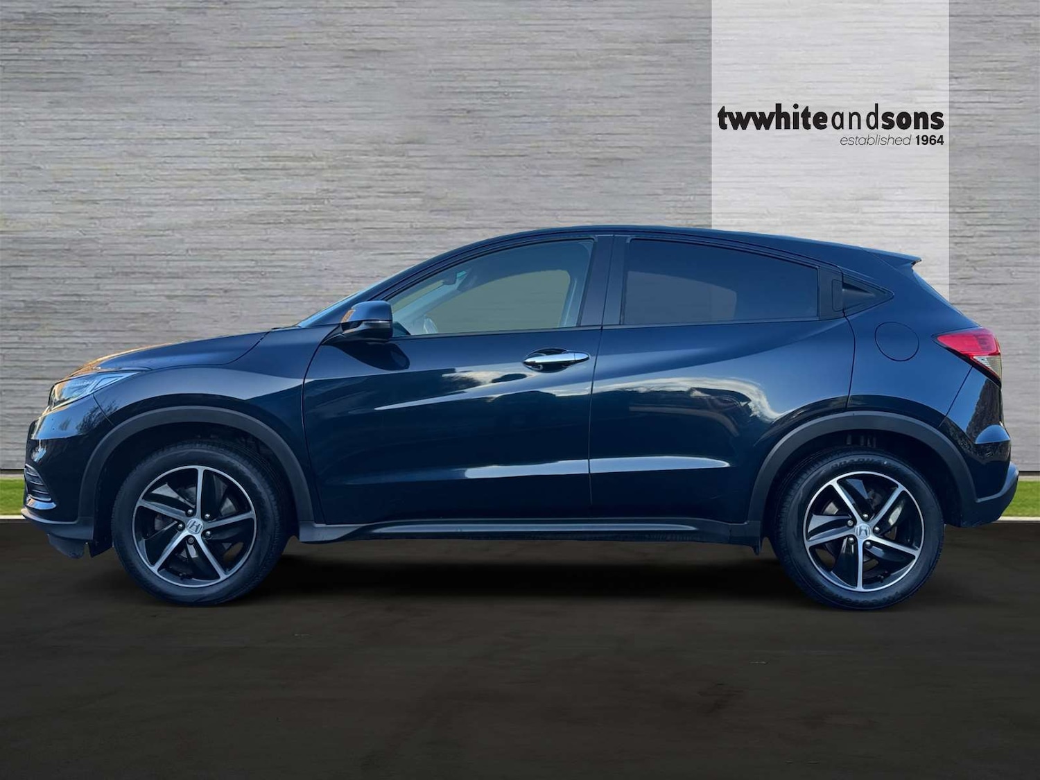 Used Honda HR-V 2020 for sale - 76804258: Photo 3