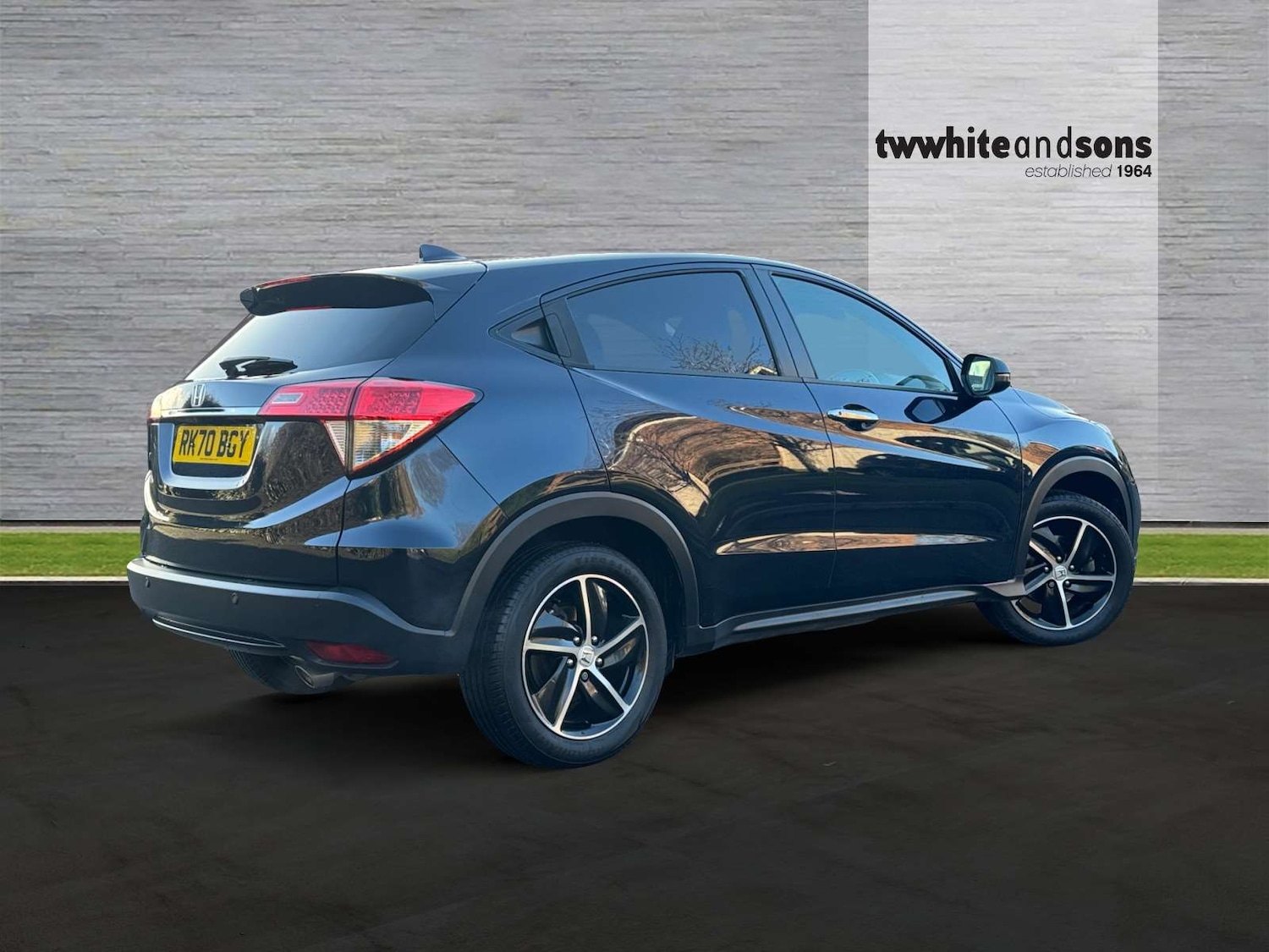 Used Honda HR-V 2020 for sale - 76804258: Photo 6