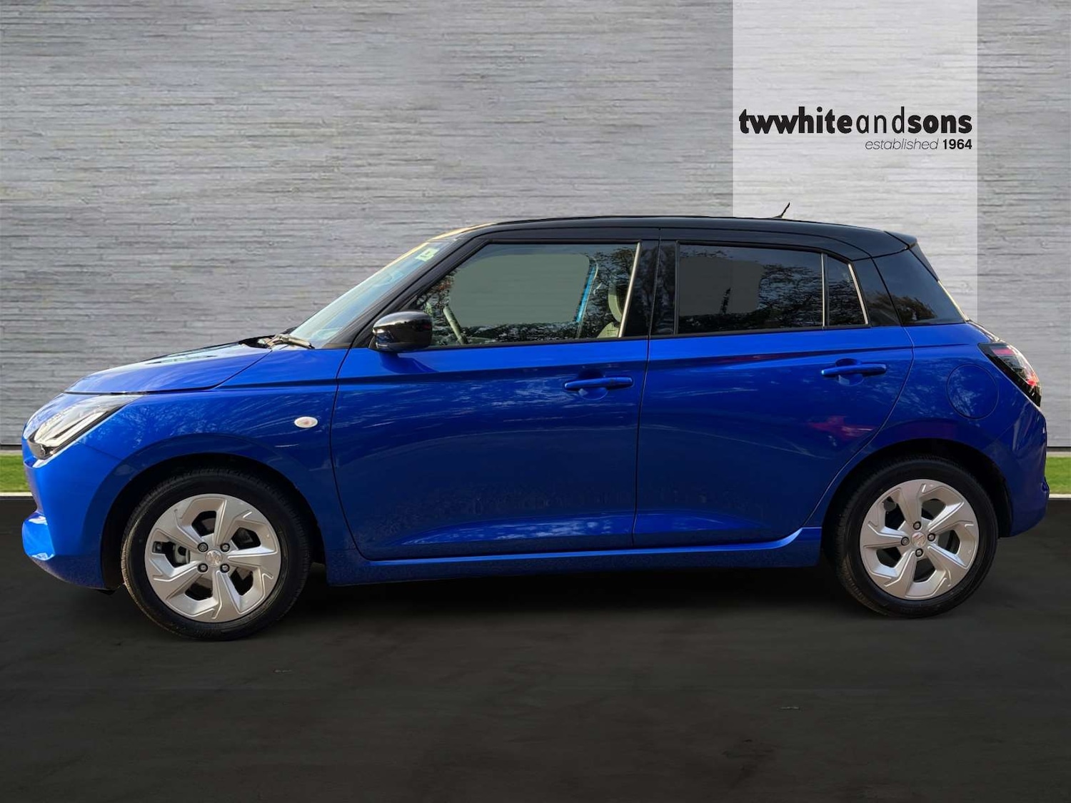 Used Suzuki Swift 2025 for sale - 76770249: Photo 4