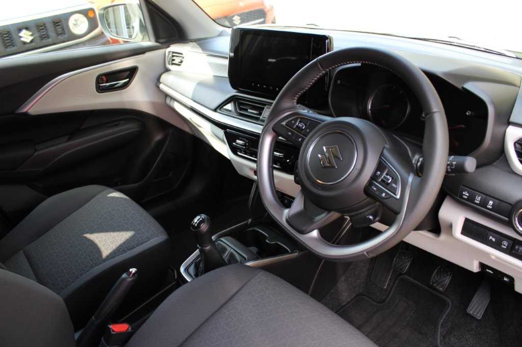 Used Suzuki Swift 2024 for sale - 76966917: Photo 25