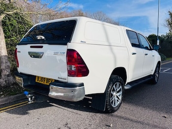 Used Toyota Hilux 2019 for sale - 79436358: Photo