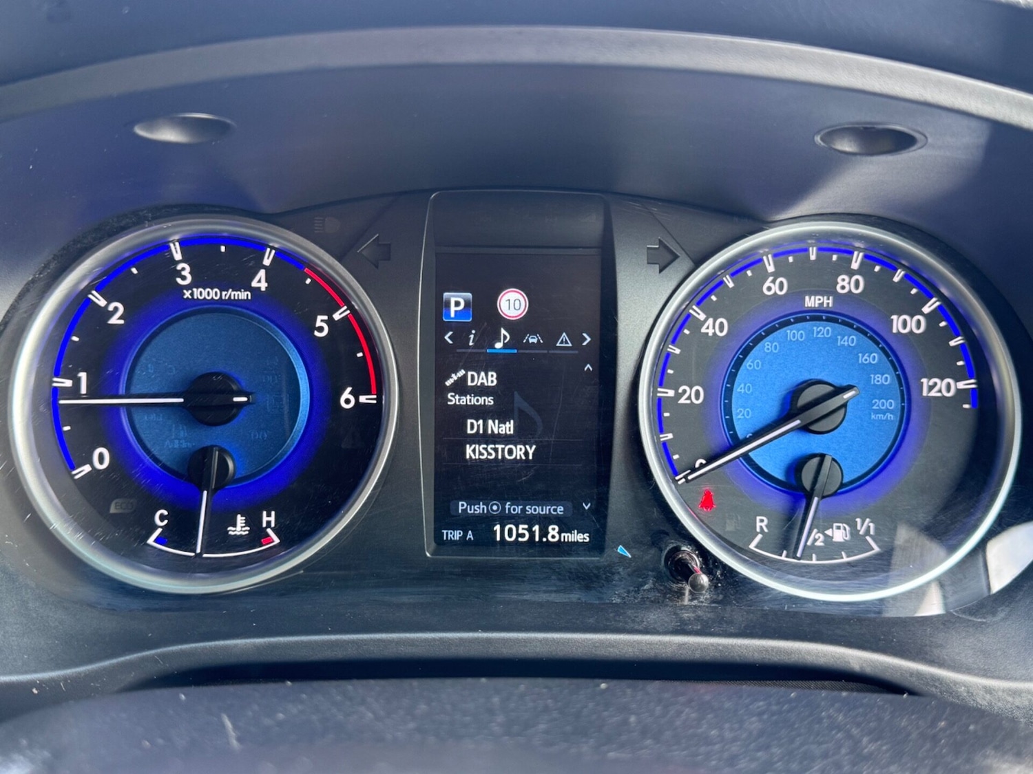 Used Toyota Hilux 2019 for sale - 77311422: Photo 18