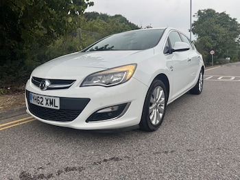 Used Vauxhall Astra 2012 for sale - 75557491: Photo