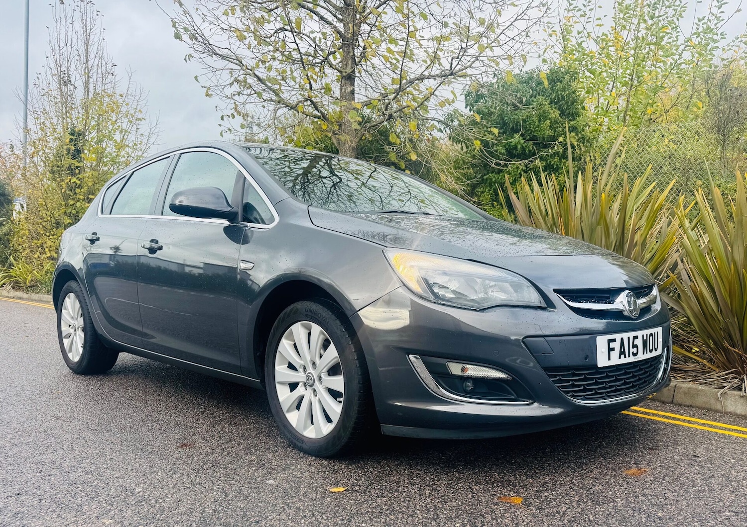 Used Vauxhall Astra 2015 for sale - 76428815: Photo 1