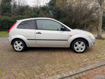 Used Ford Fiesta 2005 for sale - 74205650: Photo