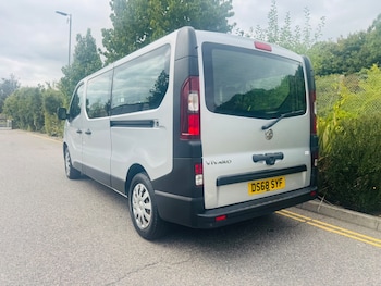 Used Vauxhall Vivaro 2018 for sale - 75643720: Photo