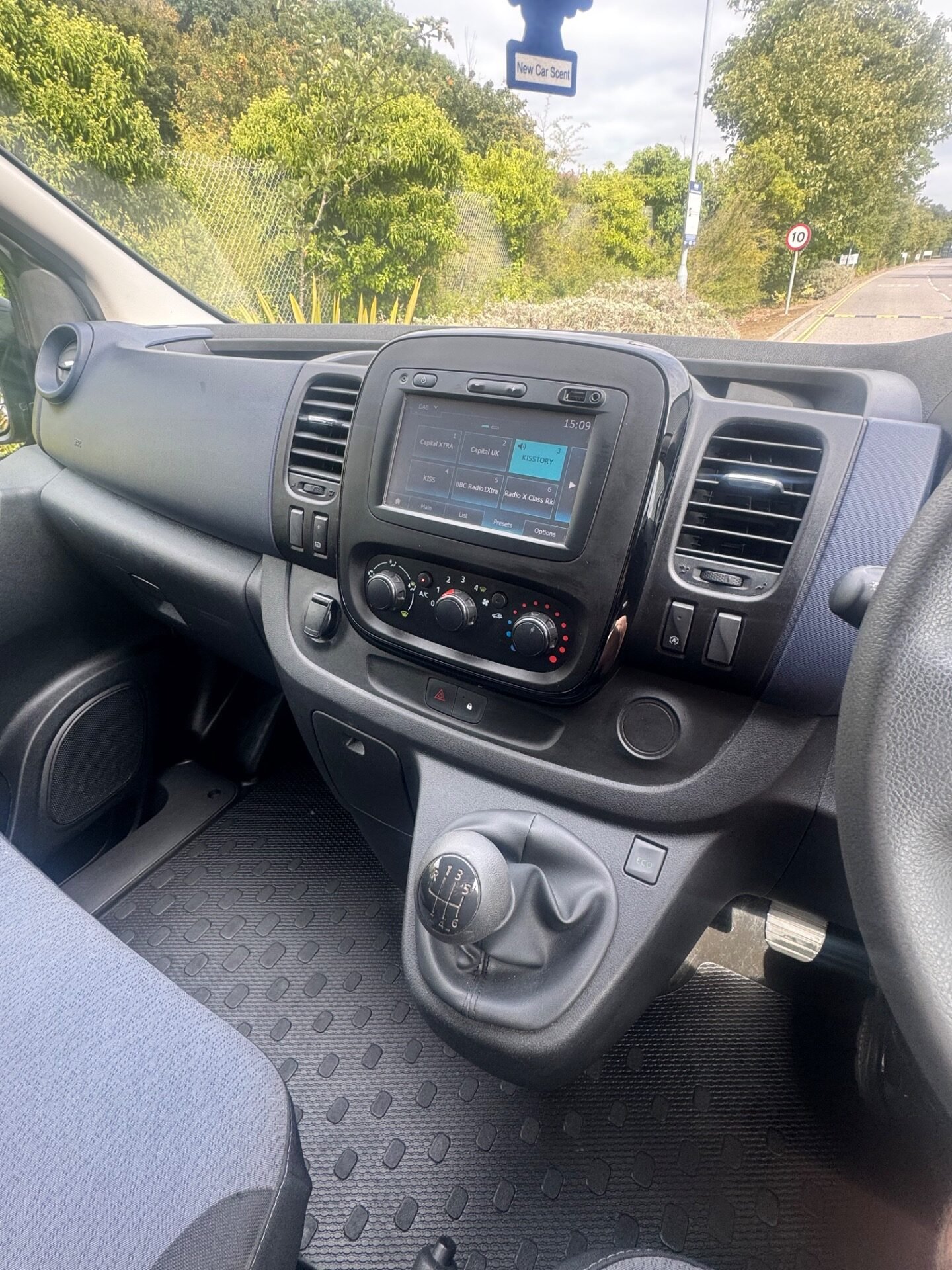 Used Vauxhall Vivaro 2018 for sale - 75643720: Photo 9