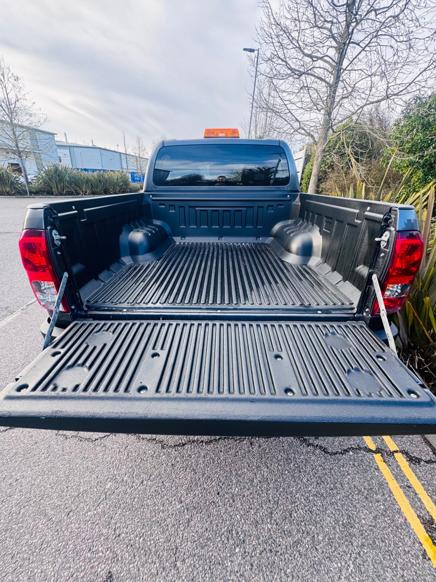 Used Toyota Hilux 2019 for sale - 77312942: Photo 7