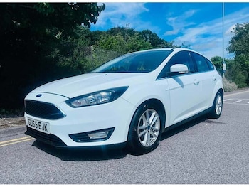 Used Ford Focus 2015 for sale - 79370102: Photo