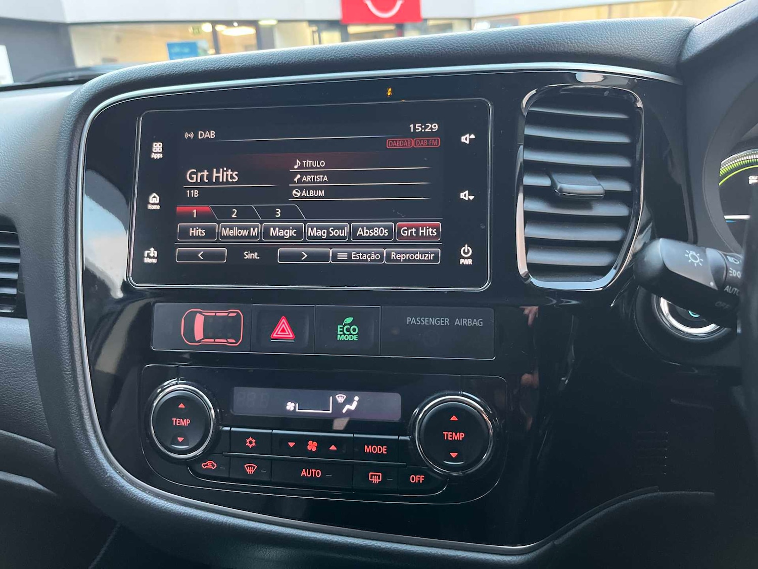 Used Mitsubishi Outlander 2018 for sale - 77008310: Photo 11