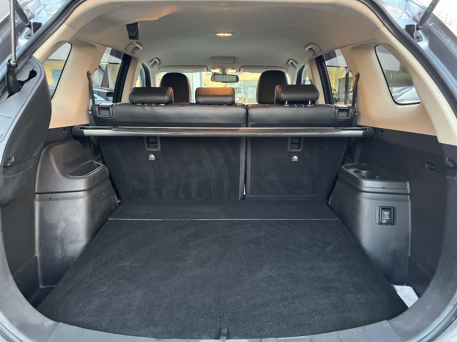 Used Mitsubishi Outlander 2018 for sale - 77008310: Photo 16