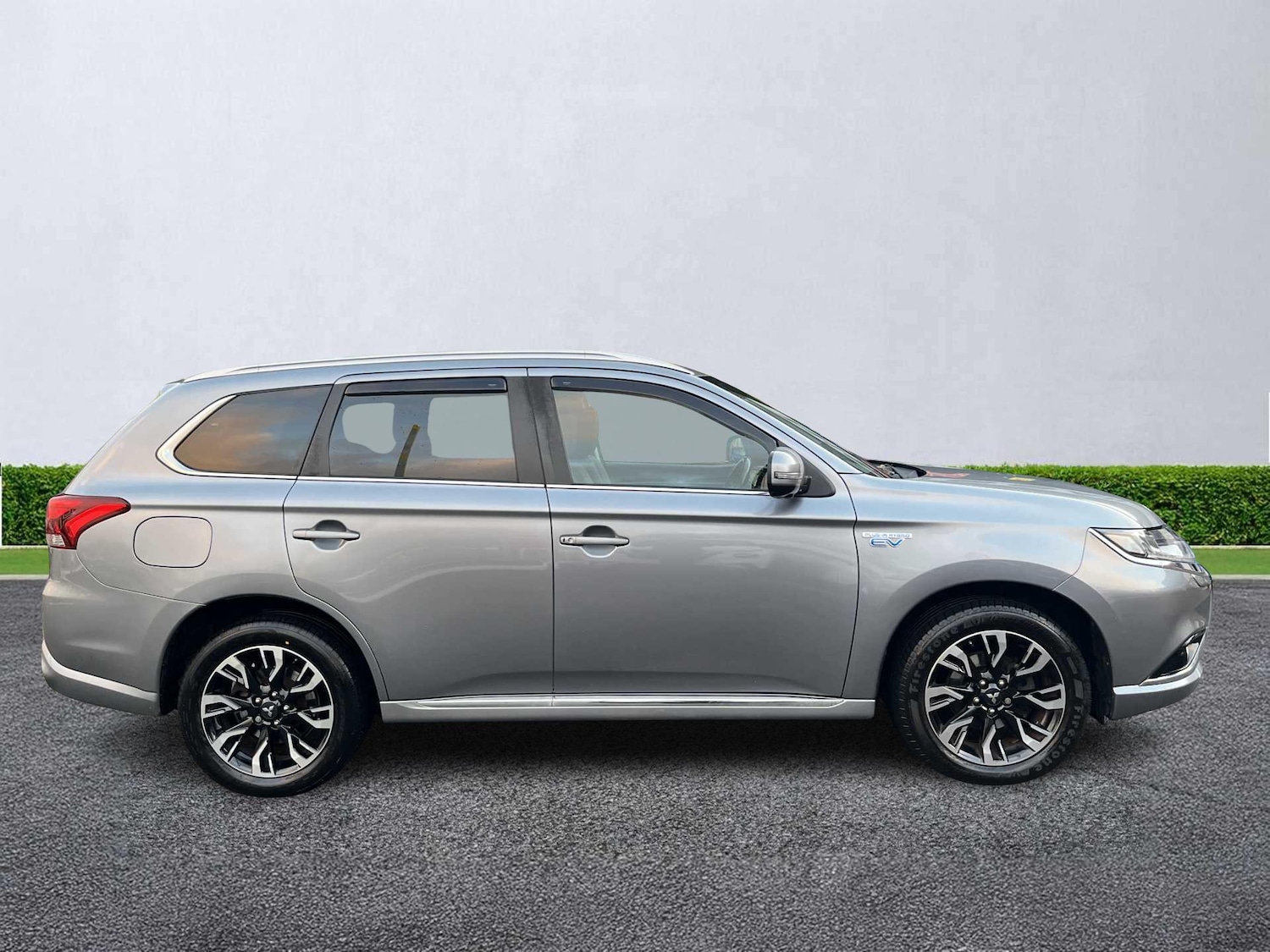 Used Mitsubishi Outlander 2018 for sale - 77008310: Photo 3