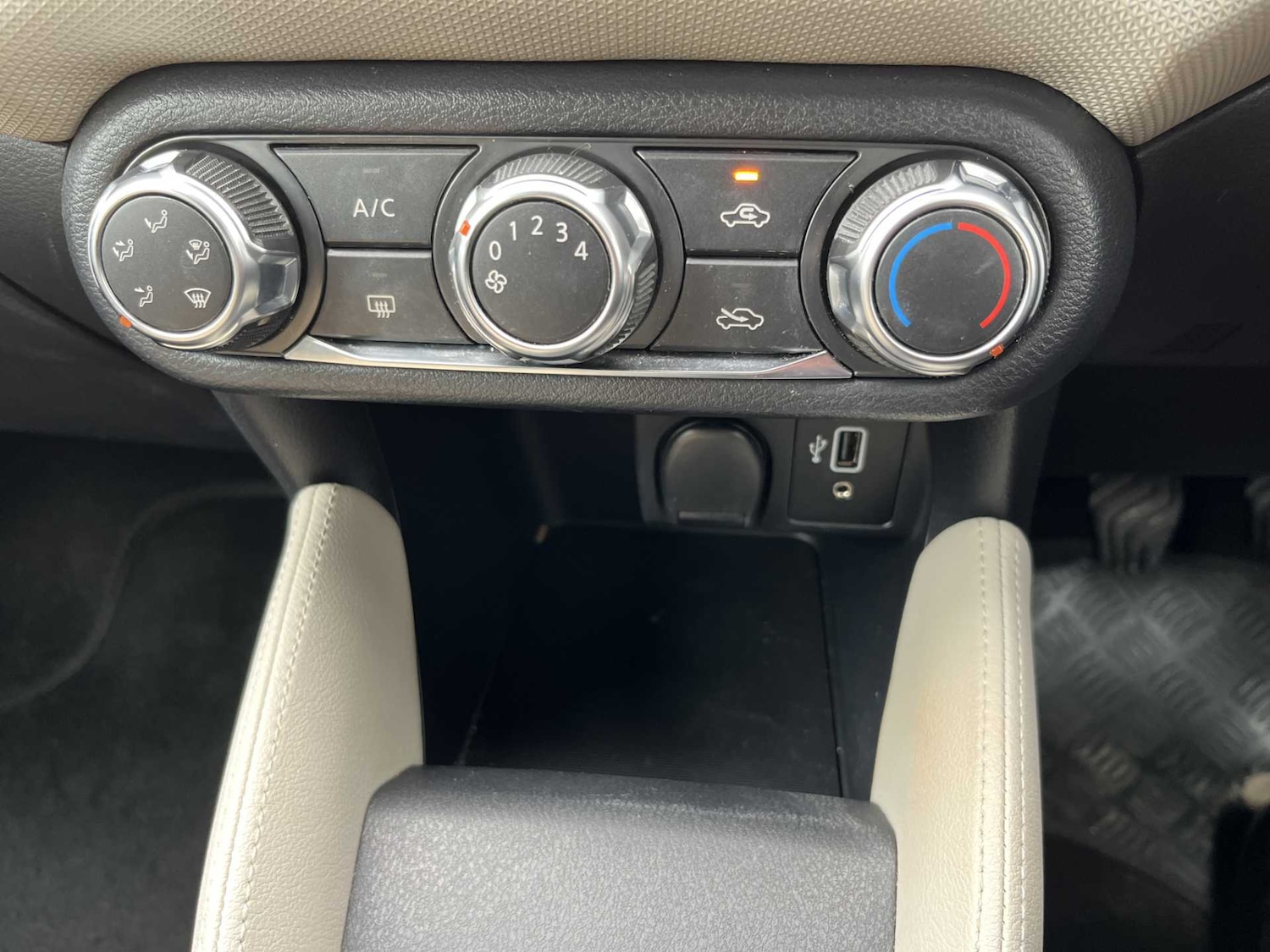 Used Nissan Micra 2020 for sale - 76198441: Photo 11
