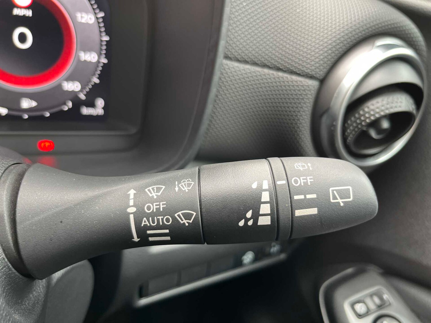 Used Nissan Juke 2025 for sale - 78193733: Photo 25