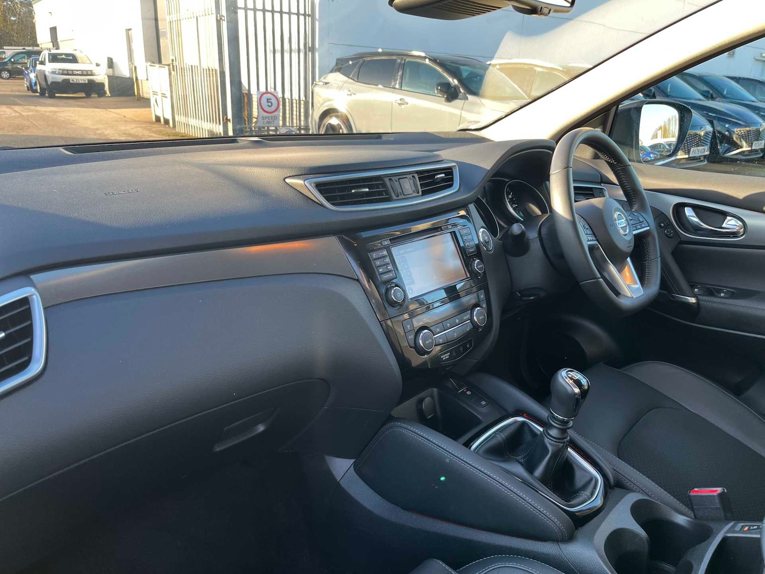 Used Nissan Qashqai 2018 for sale - 76628171: Photo 7