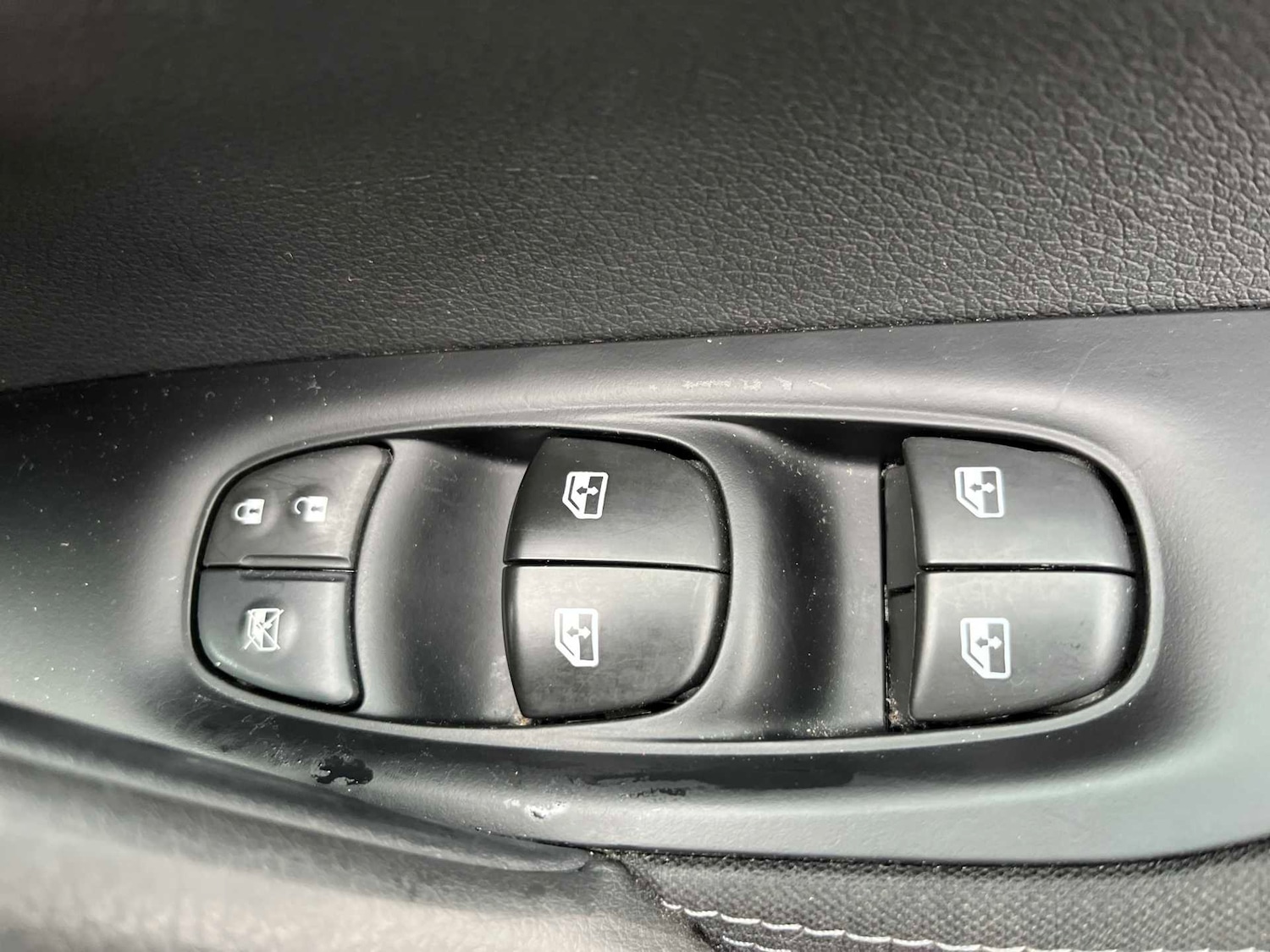 Used Nissan Qashqai 2018 for sale - 77501745: Photo 20