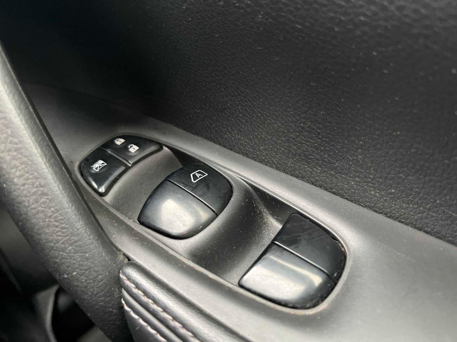 Used Nissan X-Trail 2018 for sale - 76547705: Photo 20