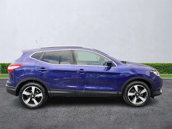 Used Nissan Qashqai 2015 for sale - 78606011: Photo