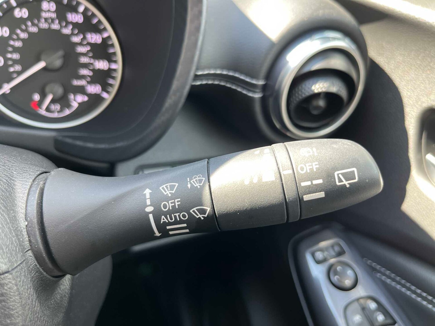 Used Nissan Juke 2023 for sale - 78192118: Photo 25