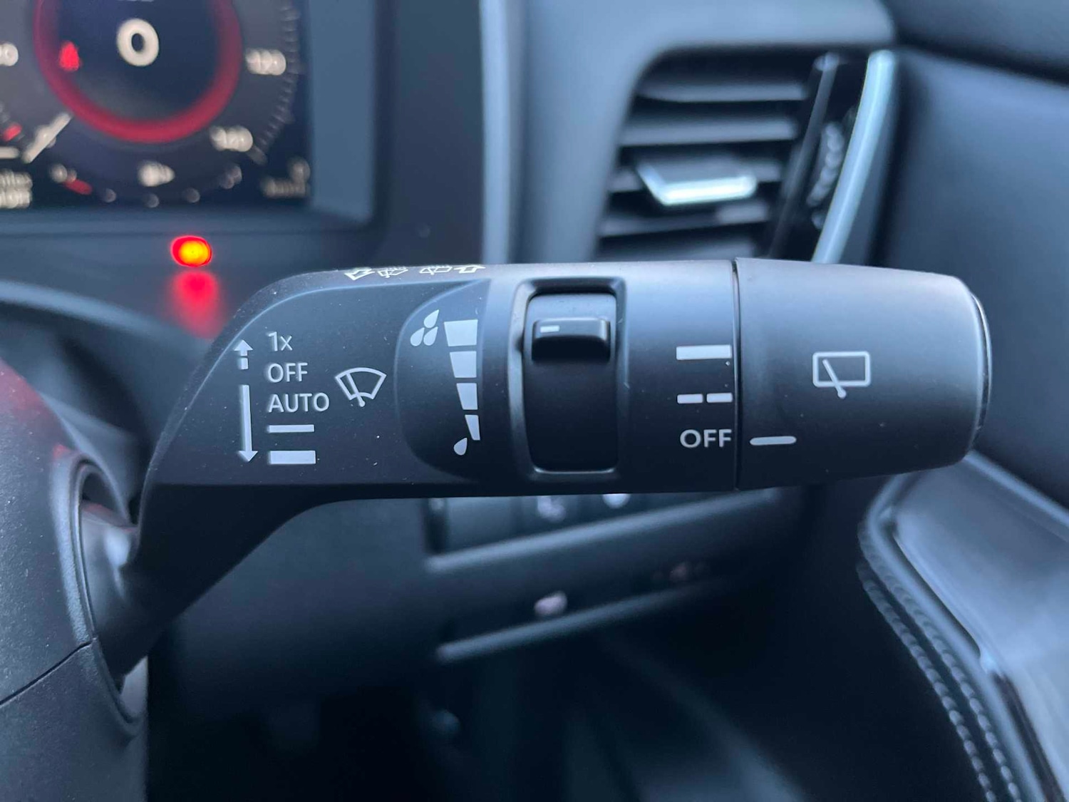 Used Nissan X-Trail 2025 for sale - 77548372: Photo 25