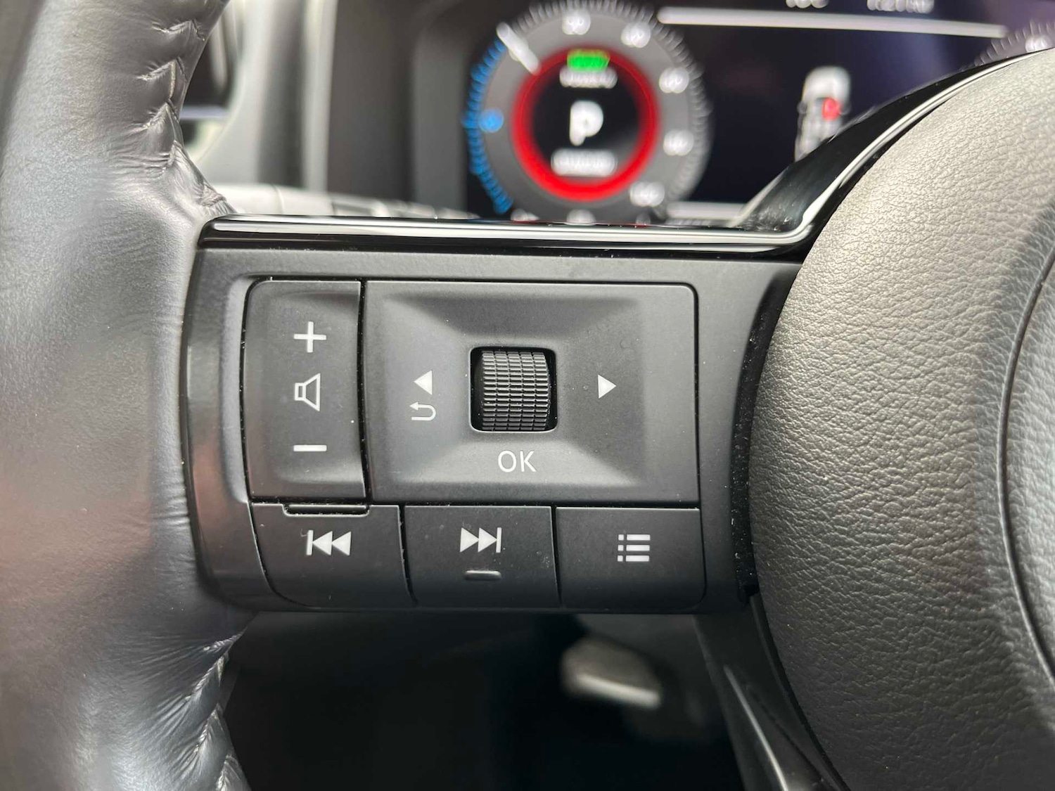 Used Nissan X-Trail 2022 for sale - 76506145: Photo 24