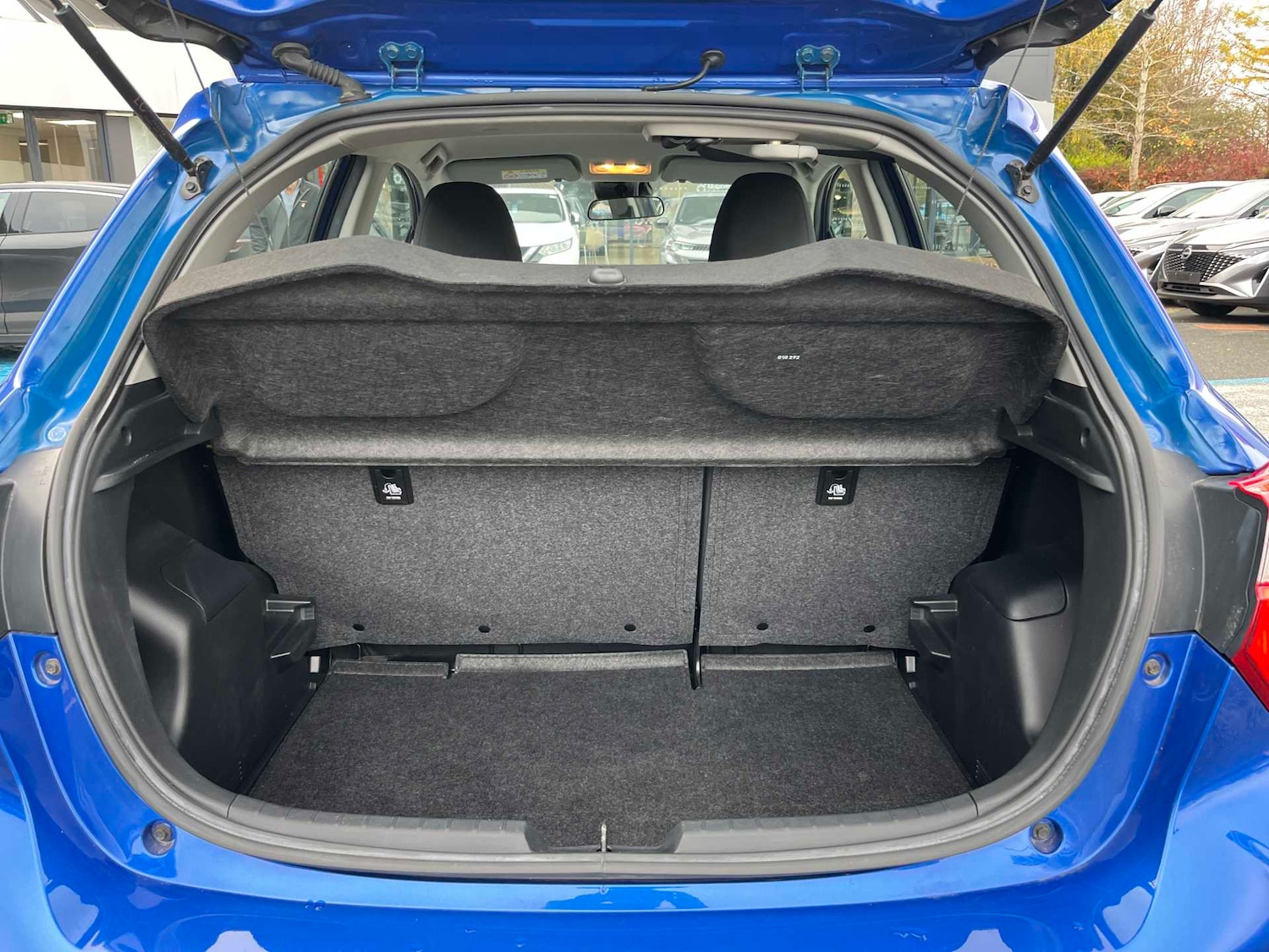 Used Toyota Yaris 2019 for sale - 76945932: Photo 16