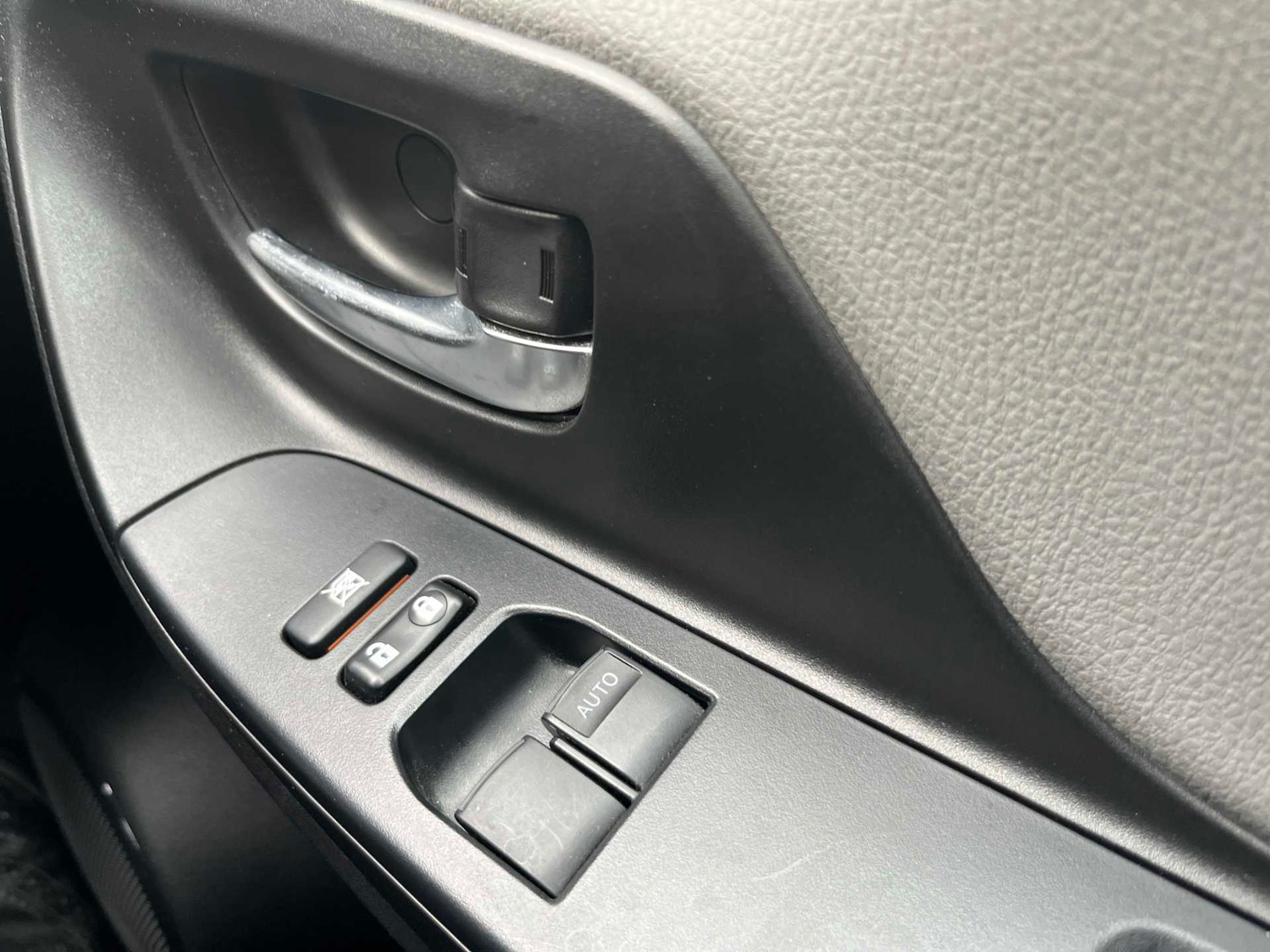 Used Toyota Yaris 2019 for sale - 76945932: Photo 20