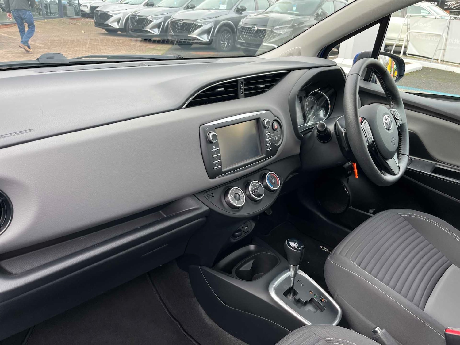 Used Toyota Yaris 2019 for sale - 76945932: Photo 7