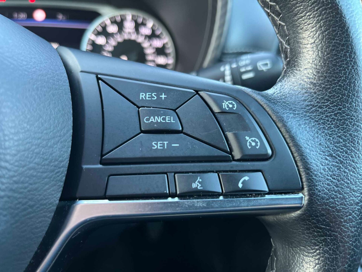 Used Nissan Juke 2022 for sale - 76940498: Photo 23