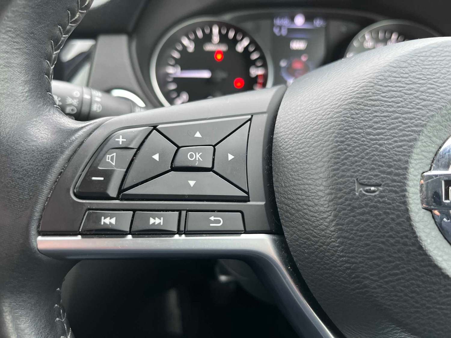 Used Nissan Qashqai 2018 for sale - 76536601: Photo 24