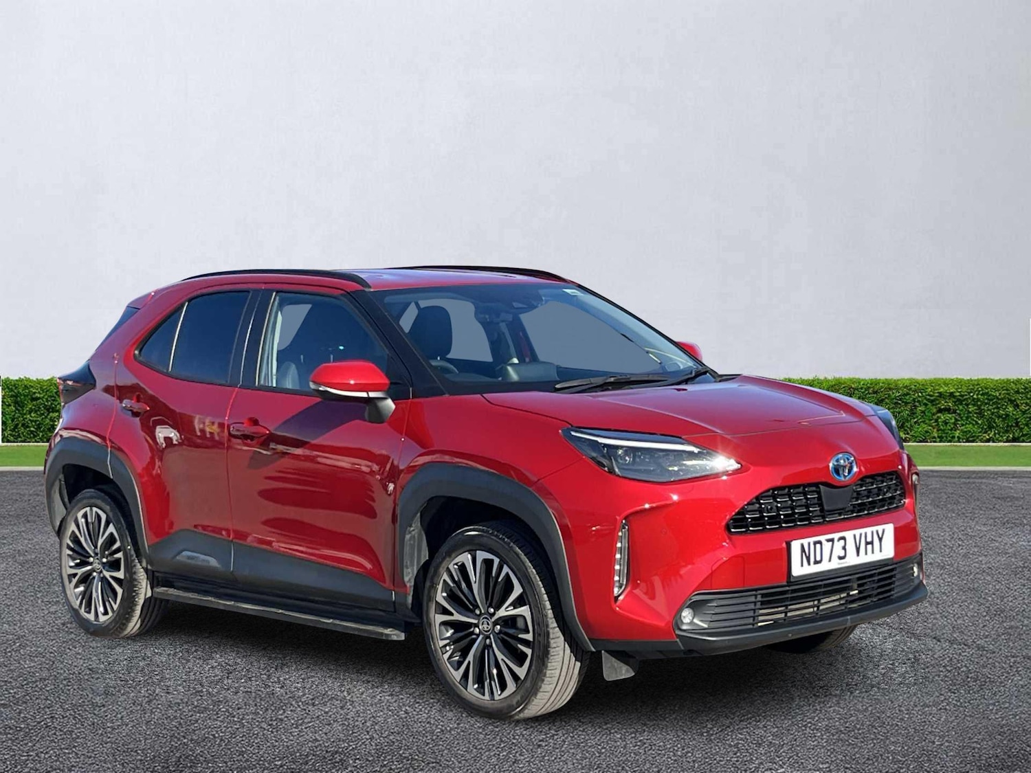 Used Toyota Yaris Cross 2023 for sale - 76082544: Photo 1