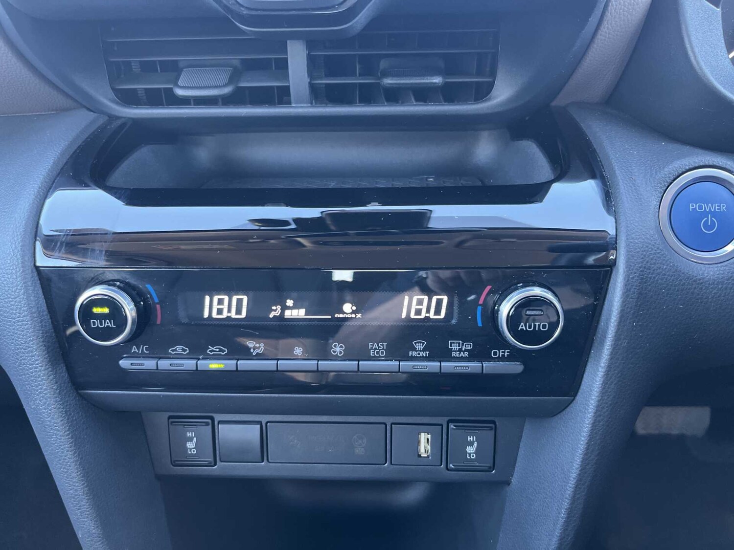 Used Toyota Yaris Cross 2023 for sale - 76082544: Photo 11