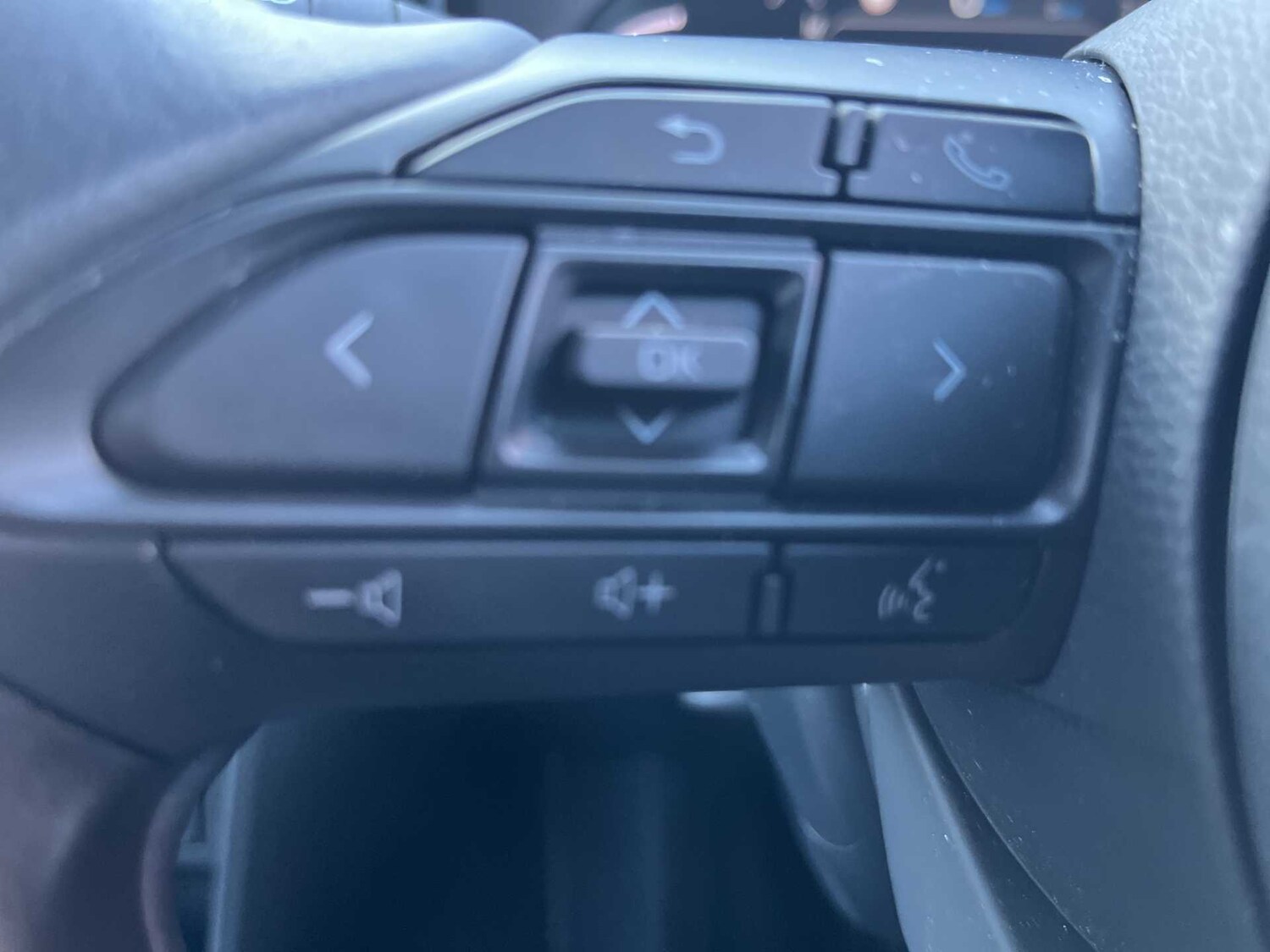 Used Toyota Yaris Cross 2023 for sale - 76082544: Photo 23