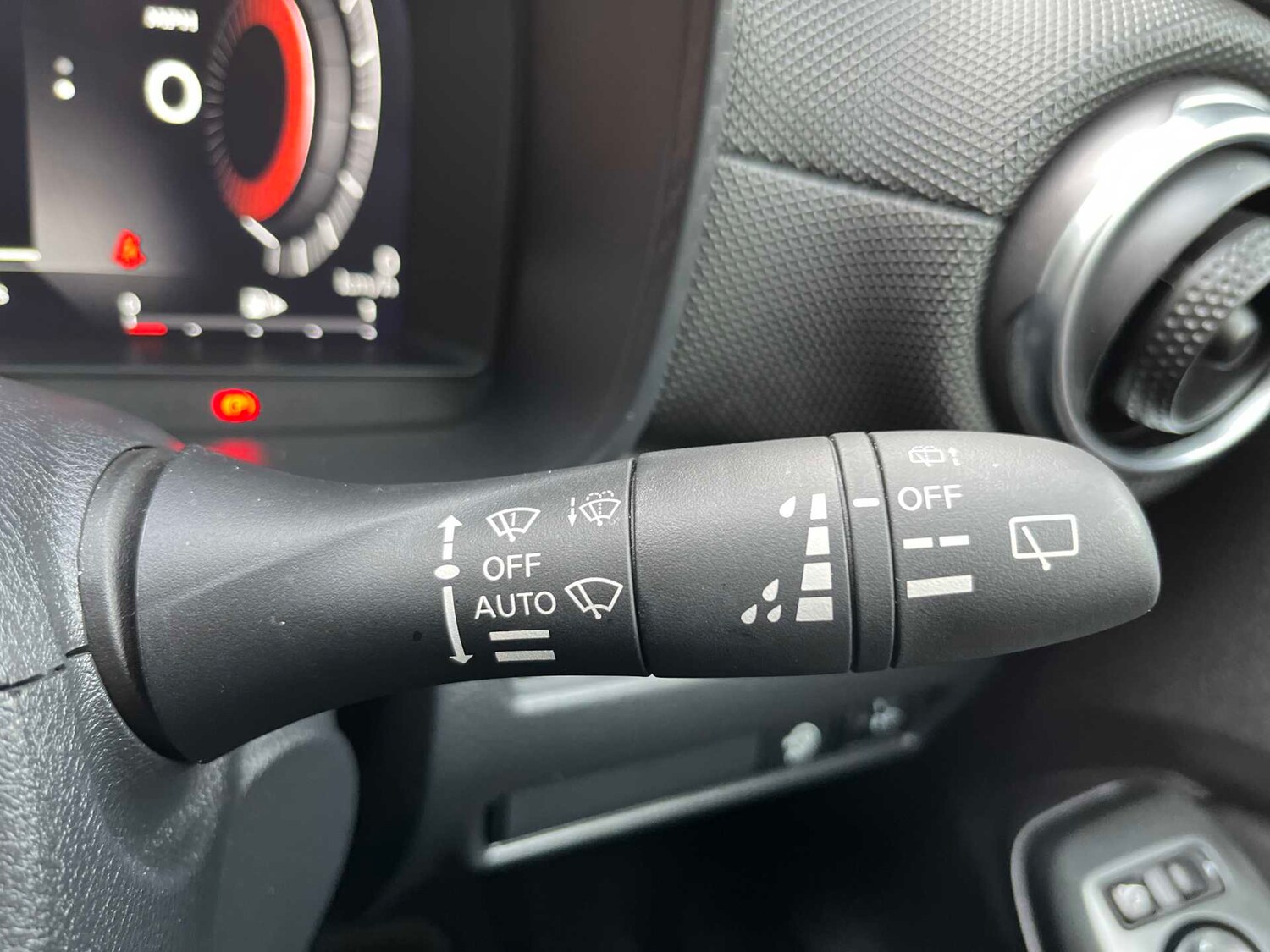 Used Nissan Juke 2025 for sale - 78196326: Photo 25