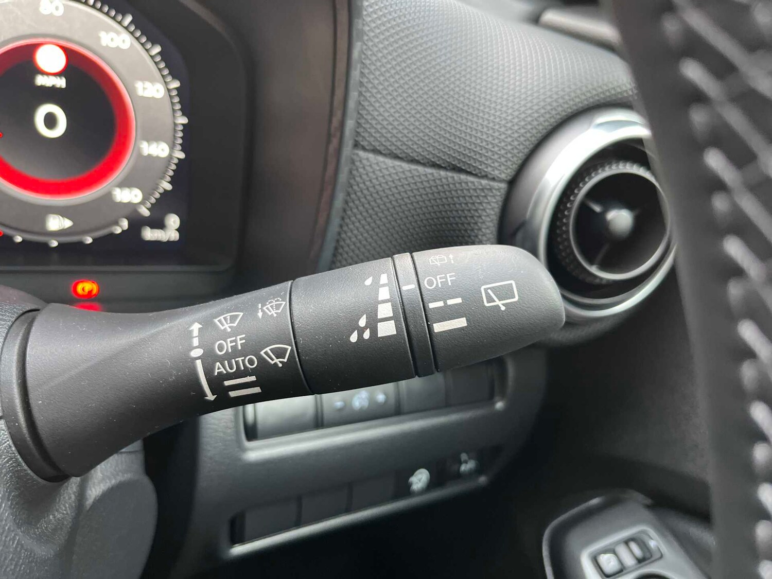 Used Nissan Juke 2024 for sale - 78195980: Photo 23