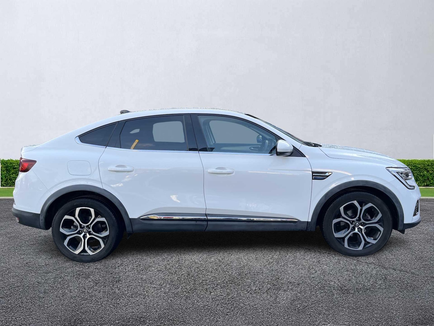 Used Renault Arkana 2022 for sale - 77024316: Photo 3