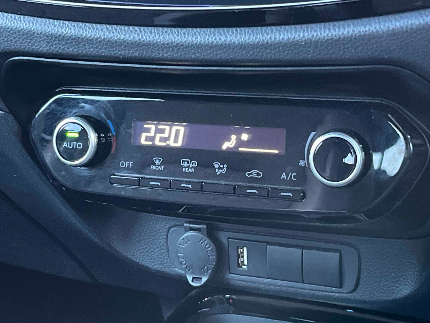 Used Toyota Aygo X 2023 for sale - 77488102: Photo 11