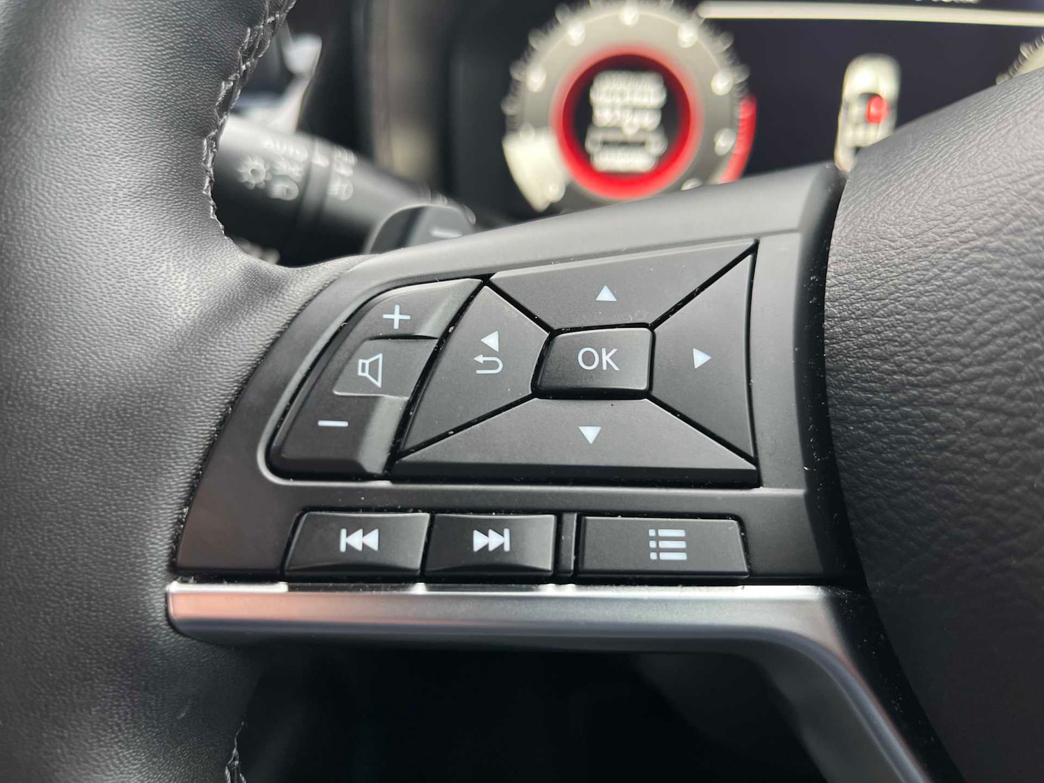 Used Nissan Juke 2024 for sale - 77489747: Photo 24