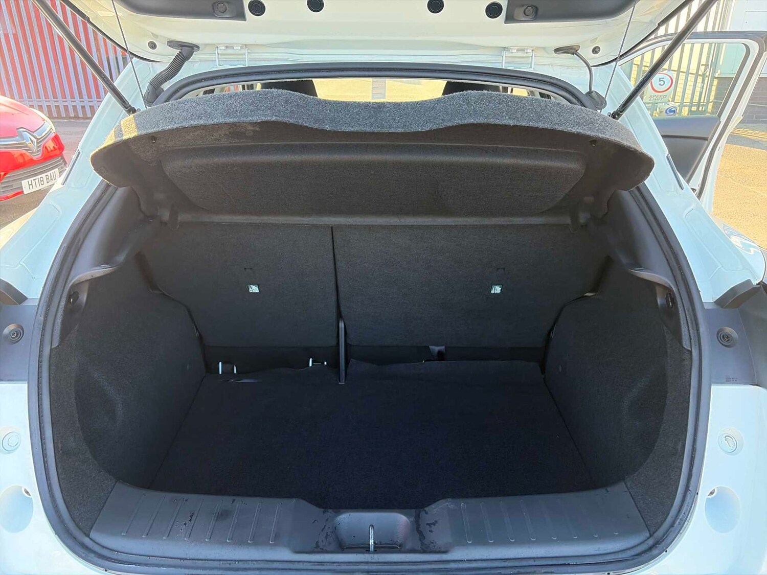 Used Nissan Juke 2022 for sale - 78195972: Photo 16