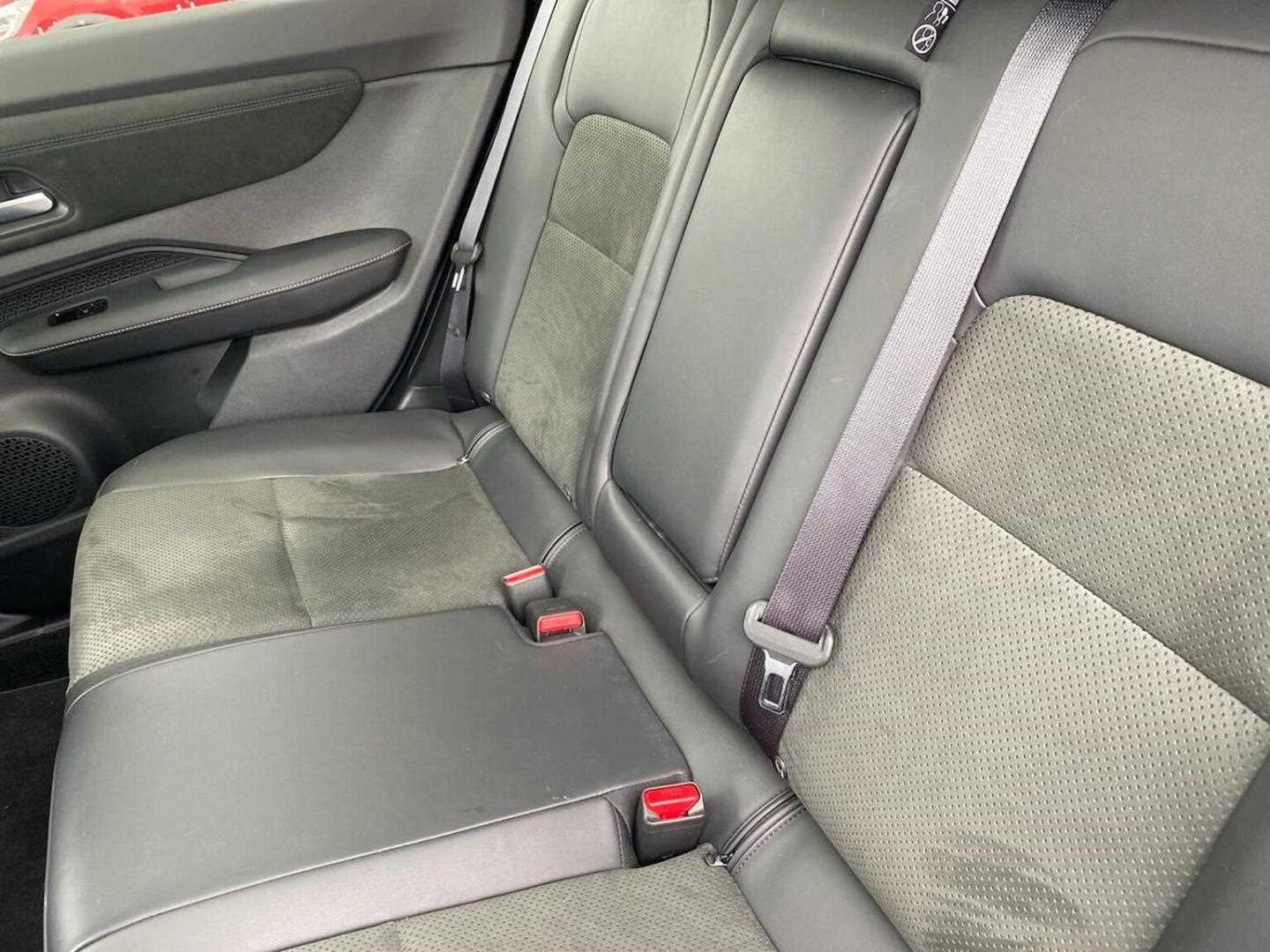 Used Nissan ARIYA 2025 for sale - 77028107: Photo 16