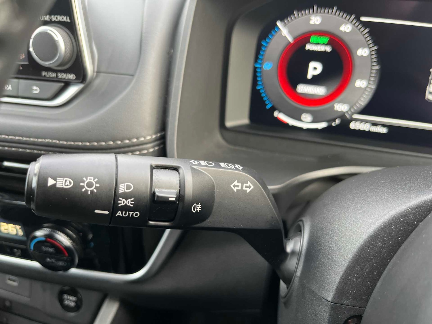 Used Nissan X-Trail 2024 for sale - 76947025: Photo 26