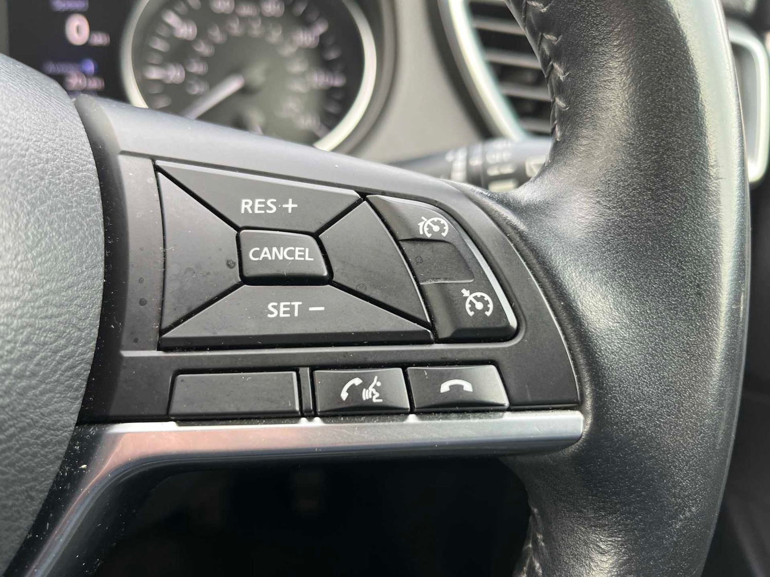 Used Nissan Qashqai 2017 for sale - 76855431: Photo 23